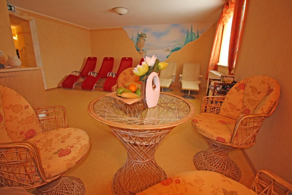 Hotel Kaeferhube Мурау Екстериор снимка