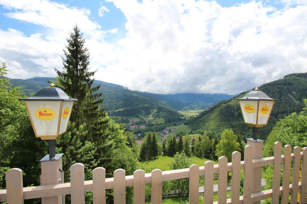 Hotel Kaeferhube Мурау Екстериор снимка